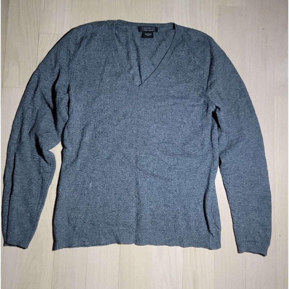 CASHMERE BY BLOOMINGDALES WOMEN'S GRAY  V NECK SWEATER SIZE L